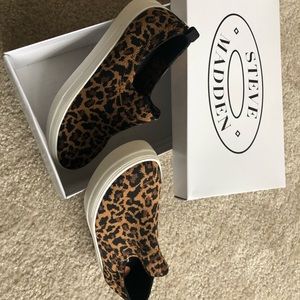 Steve Madden Leopard sneakers NWT